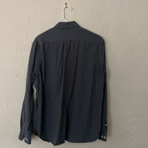 H&M steel blue button-down oxford with a button-down collar medium - Picture 3 of 3